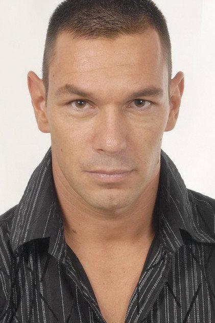 Yan Dron - Actor Profile Photo