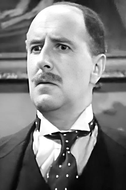 Warburton Gamble - Actor Profile Photo