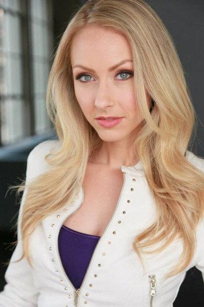 Lauren Olipra - Actor Profile Photo
