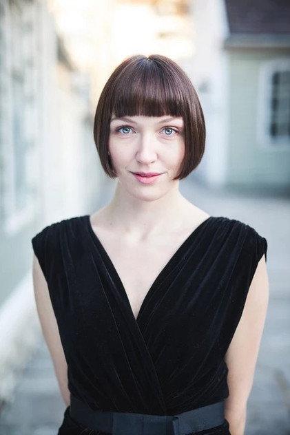 Mari Askvik - Actor Profile Photo