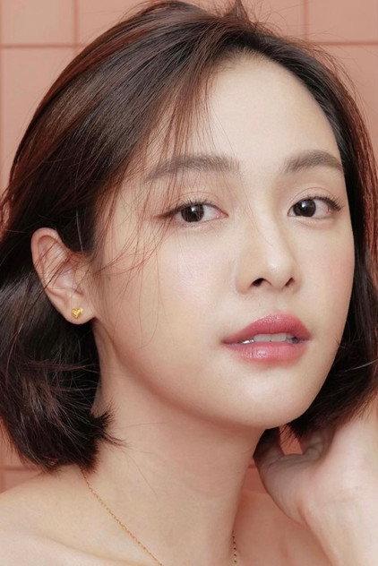 Eisaya Hosuwan - Actor Profile Photo