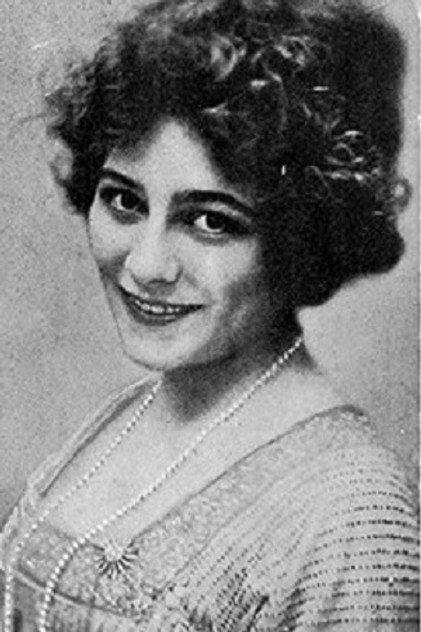 Anne Drew - Actor Profile Photo