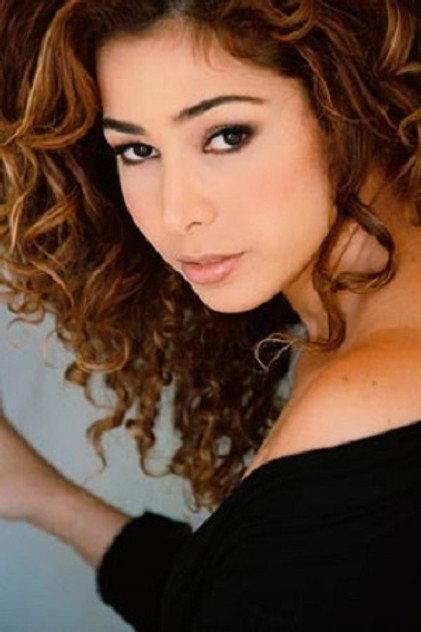 Aurora Cossio - Actor Profile Photo