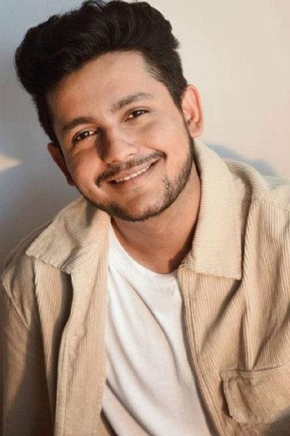 Adish Vaidya - Actor Profile Photo