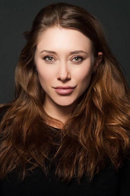 Alexandra Vino - Actor Profile Photo
