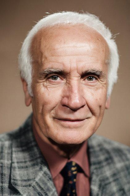 Rıza Pekkutsal - Actor Profile Photo