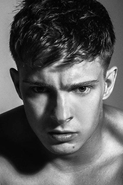 Julian Larach - Actor Profile Photo
