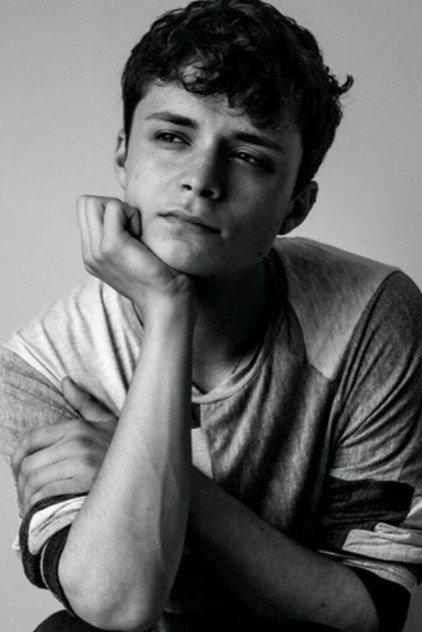 Lucas Jade Zumann - Actor Profile Photo
