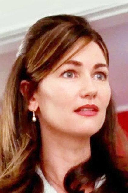 Kelly Miracco - Actor Profile Photo