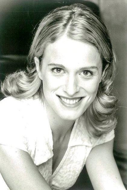 Nicole Stoffman - Actor Profile Photo