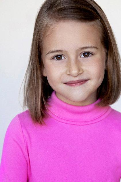 Alina Brace - Actor Profile Photo