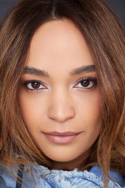 Justine Herron - Actor Profile Photo