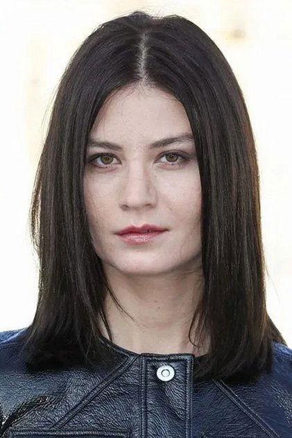 Malin Buska - Actor Profile Photo