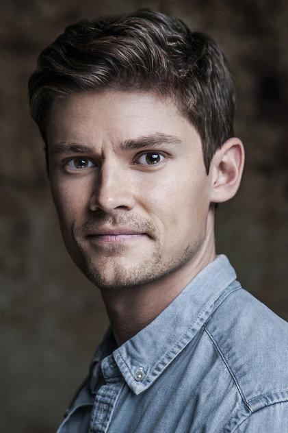 Owen Roth - Actor Profile Photo
