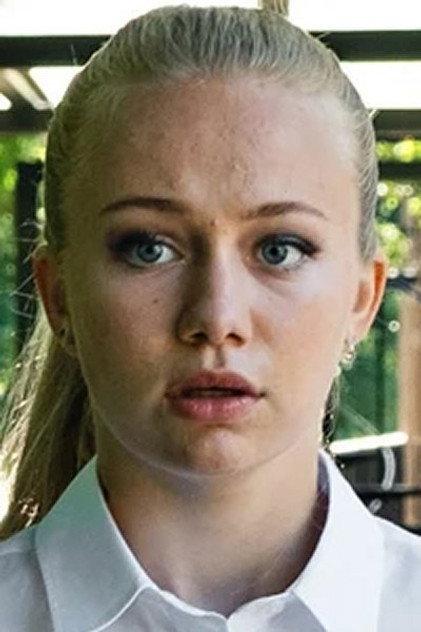 Emma B. Marott - Actor Profile Photo