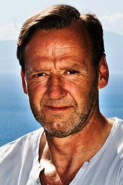 Dan Corneliusson - Actor Profile Photo