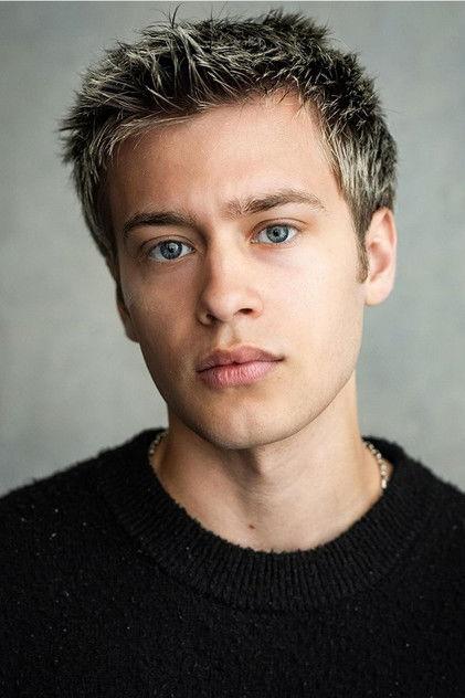 Charlie Mann - Actor Profile Photo