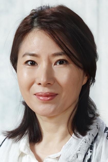 Hwang Young-hee - Actor Profile Photo