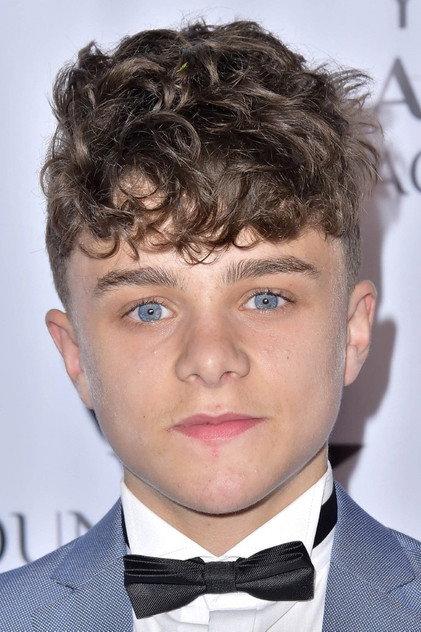 Ely Solan - Actor Profile Photo
