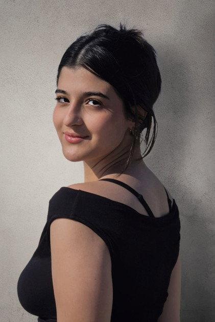 Maju Izar - Actor Profile Photo