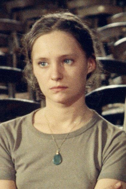 Tina Irissari - Actor Profile Photo