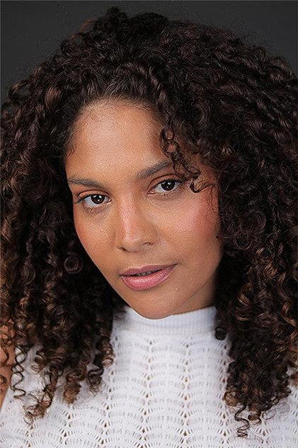 Barbara Reis - Actor Profile Photo