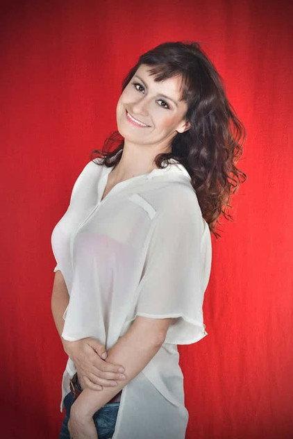 Ella Becerra - Actor Profile Photo