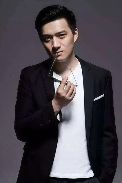 Huang Zhen - Actor Profile Photo