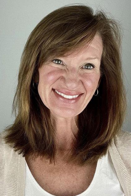 Alison Bueschen - Actor Profile Photo