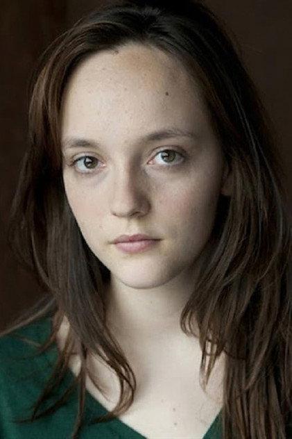 Clarisse Normand - Actor Profile Photo