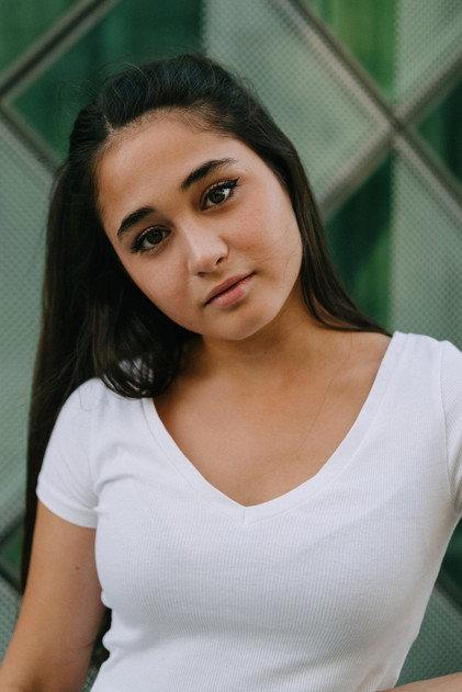 Derya Dilber - Actor Profile Photo