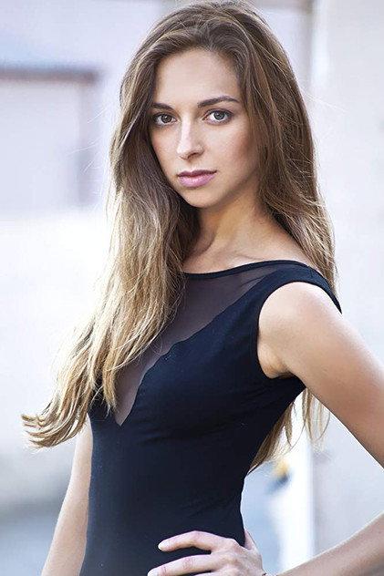 Charlotte Taschen - Actor Profile Photo