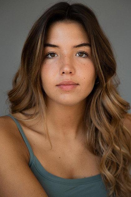 Beatriz Tomaz - Actor Profile Photo