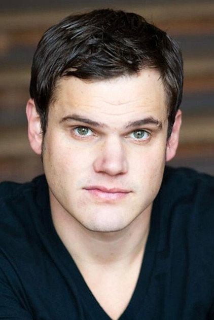 Julian Gavilanes - Actor Profile Photo