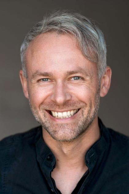 Niko Alm - Actor Profile Photo