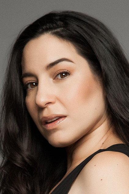 Tiaré Scanda - Actor Profile Photo