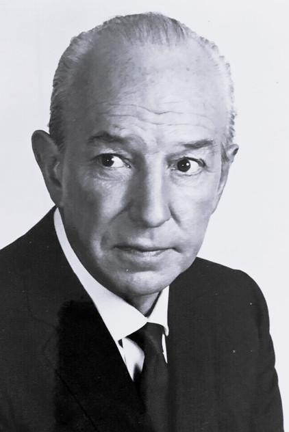 Lloyd Nolan - Actor Profile Photo
