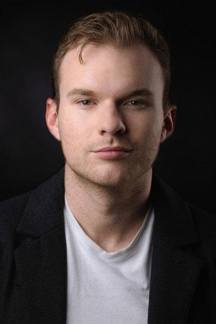 Aaron Sims - Actor Profile Photo