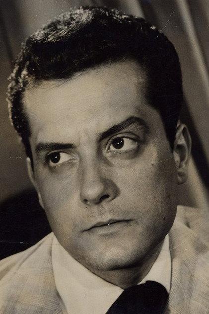 Cyll Farney - Actor Profile Photo