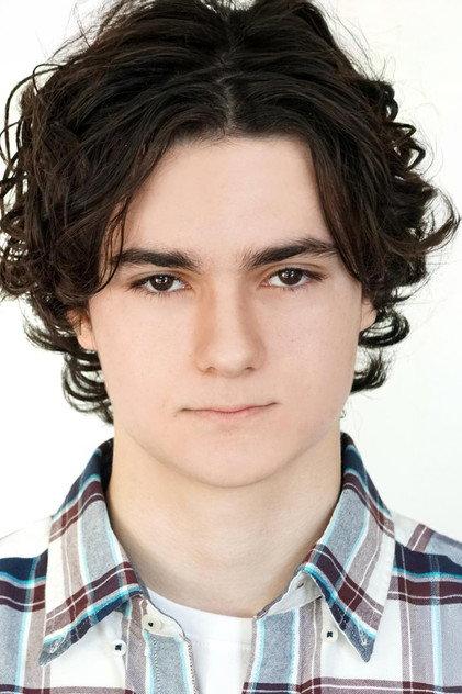 Larkin Magnuson - Actor Profile Photo