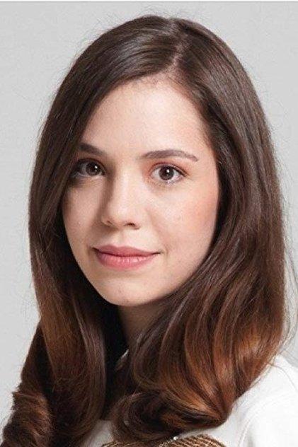 Cansu Kurgun - Actor Profile Photo