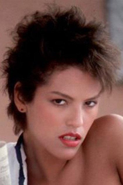 Liz Stewart - Actor Profile Photo