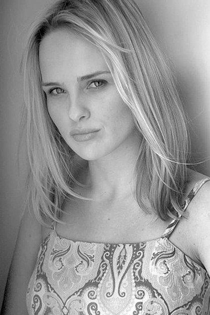Ryanne Duzich - Actor Profile Photo