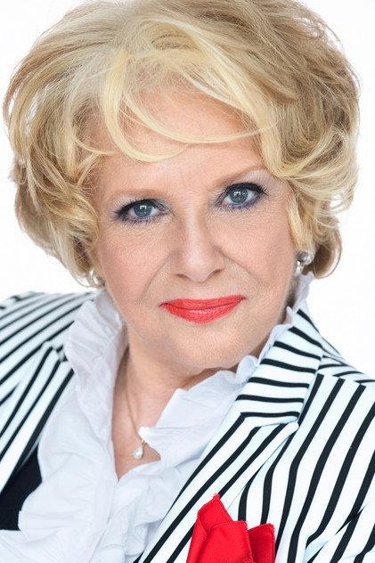 Shirley Théroux - Actor Profile Photo