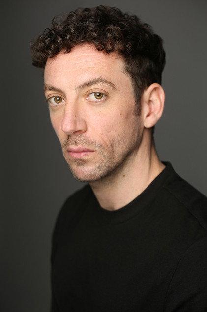 Agustín Otón - Actor Profile Photo