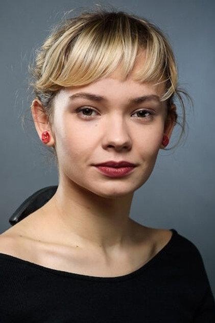 Silvana Mihai - Actor Profile Photo