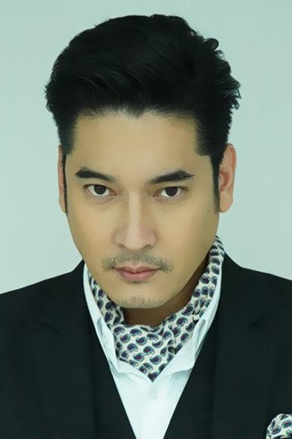Veraparb Suparbpaiboon - Actor Profile Photo