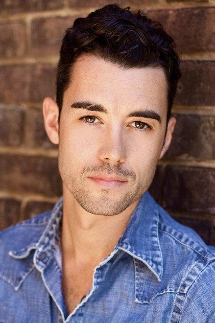 Jesse Aaron Dwyre - Actor Profile Photo