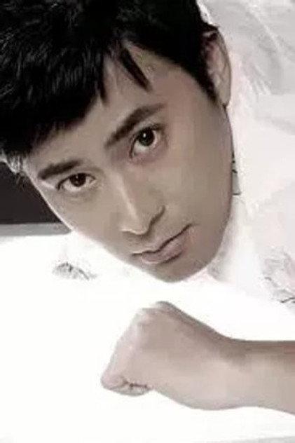Simon - Actor Profile Photo