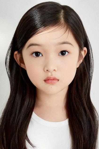 Yoon Chae-na - Actor Profile Photo